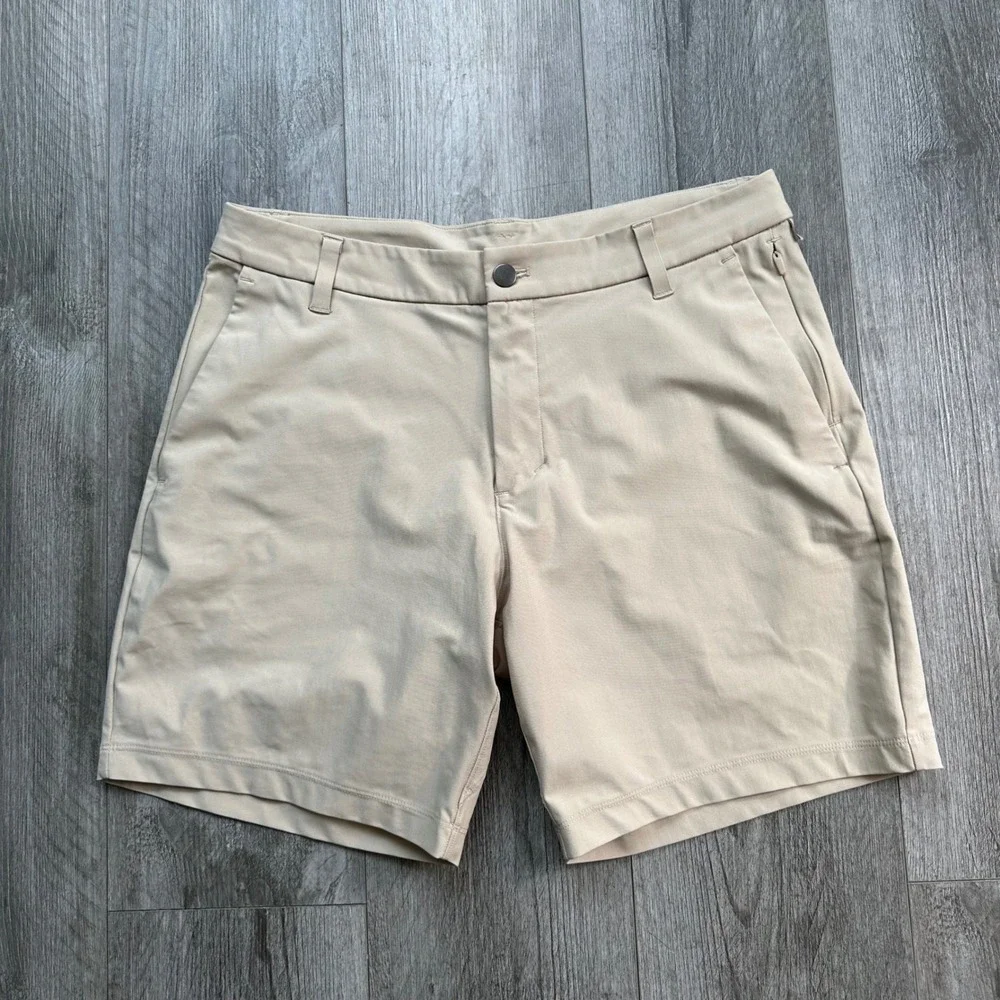 NWOT Lululemon ABC Chino Beige Shorts size 31 Mens Casual Golf